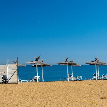 Via Celere 2330 Sea View Apartment Casares Luaran gambar