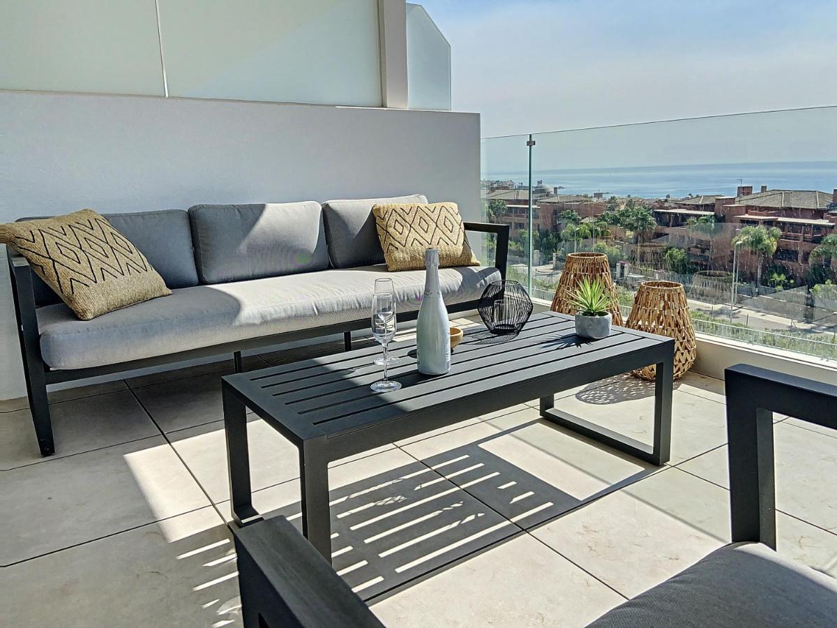 Via Celere 2330 Sea View Apartment Casares Luaran gambar