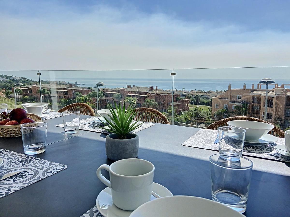 Via Celere 2330 Sea View Apartment Casares Luaran gambar