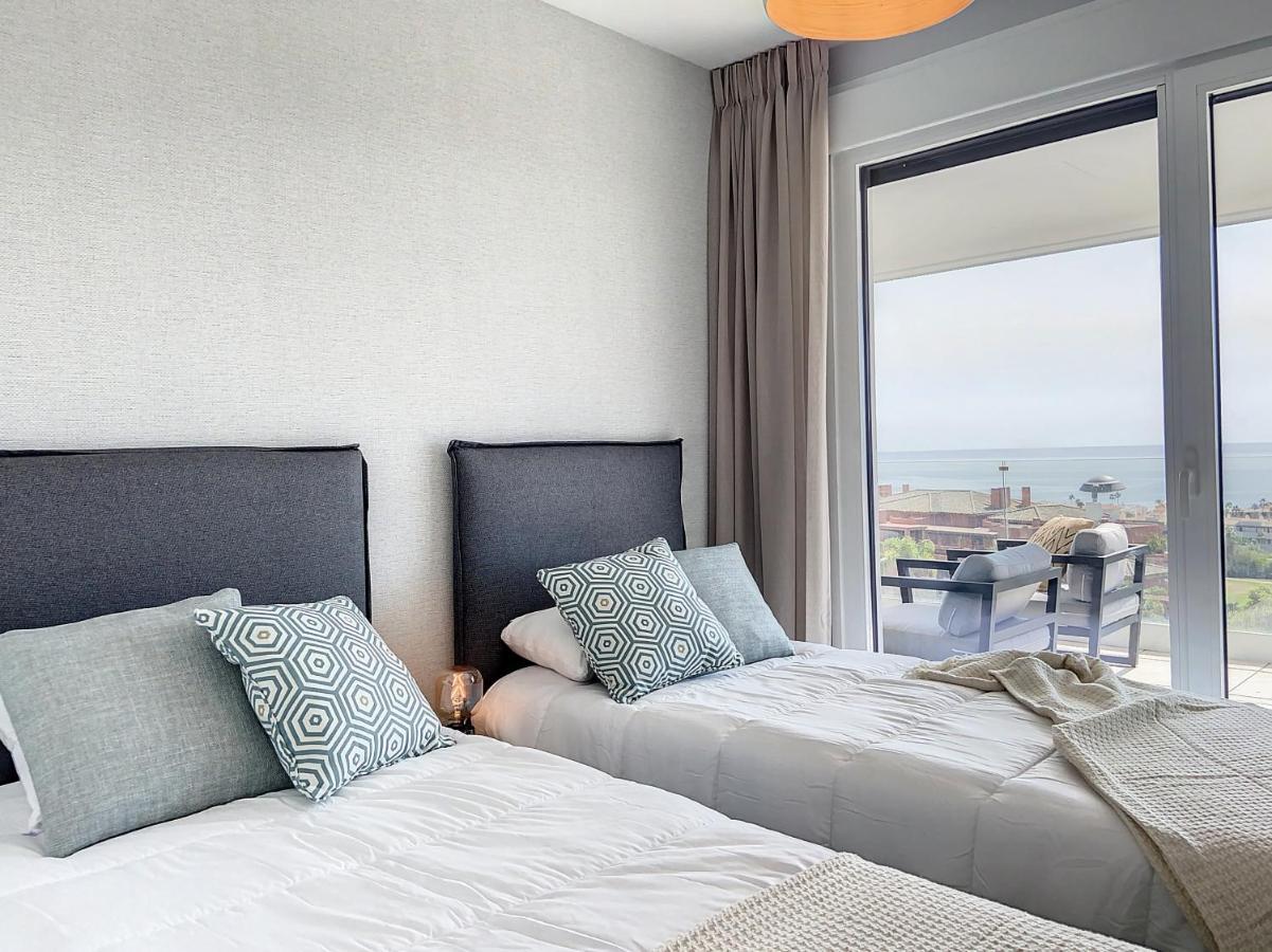 Via Celere 2330 Sea View Apartment Casares Luaran gambar