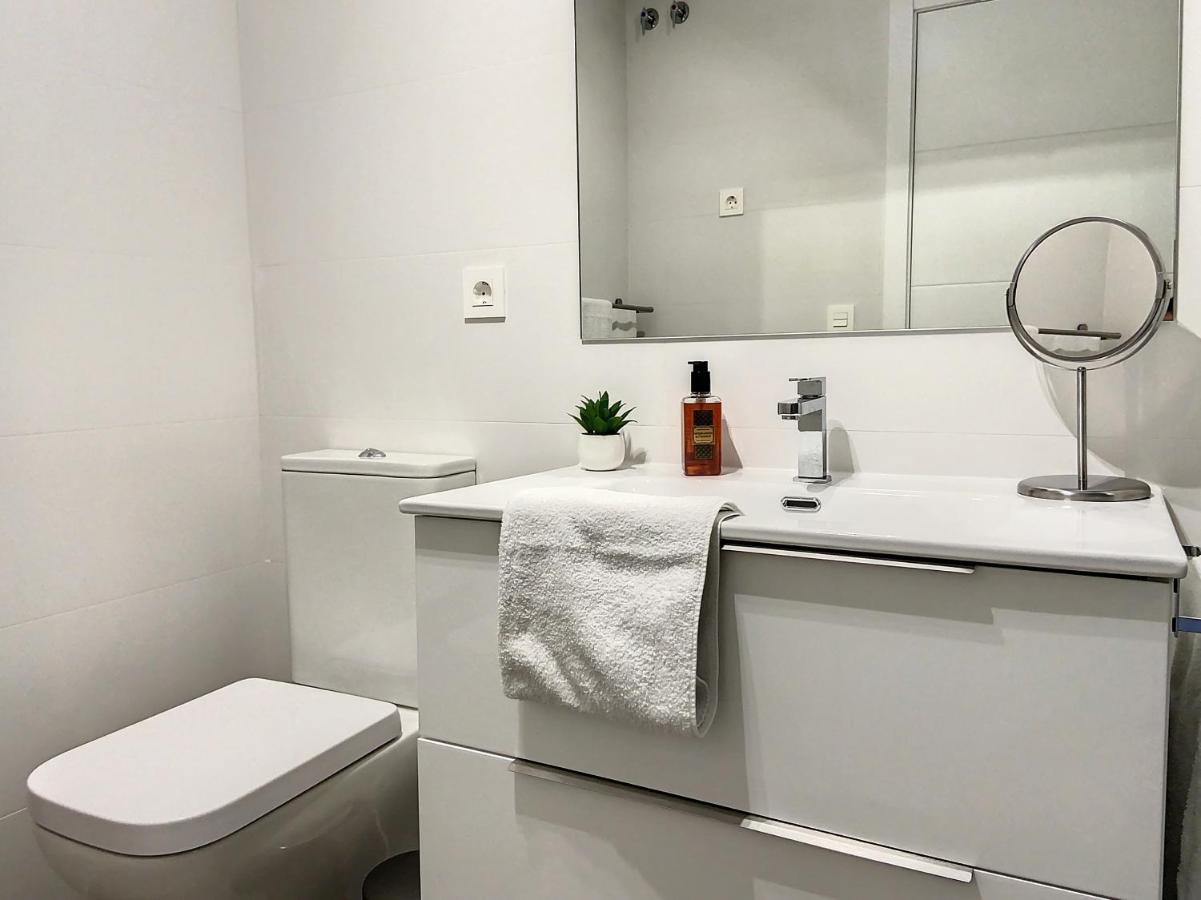Via Celere 2330 Sea View Apartment Casares Luaran gambar
