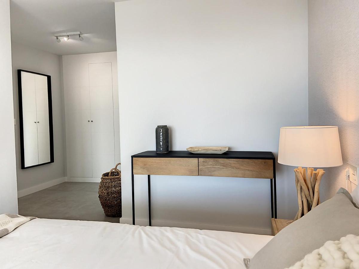Via Celere 2330 Sea View Apartment Casares Luaran gambar